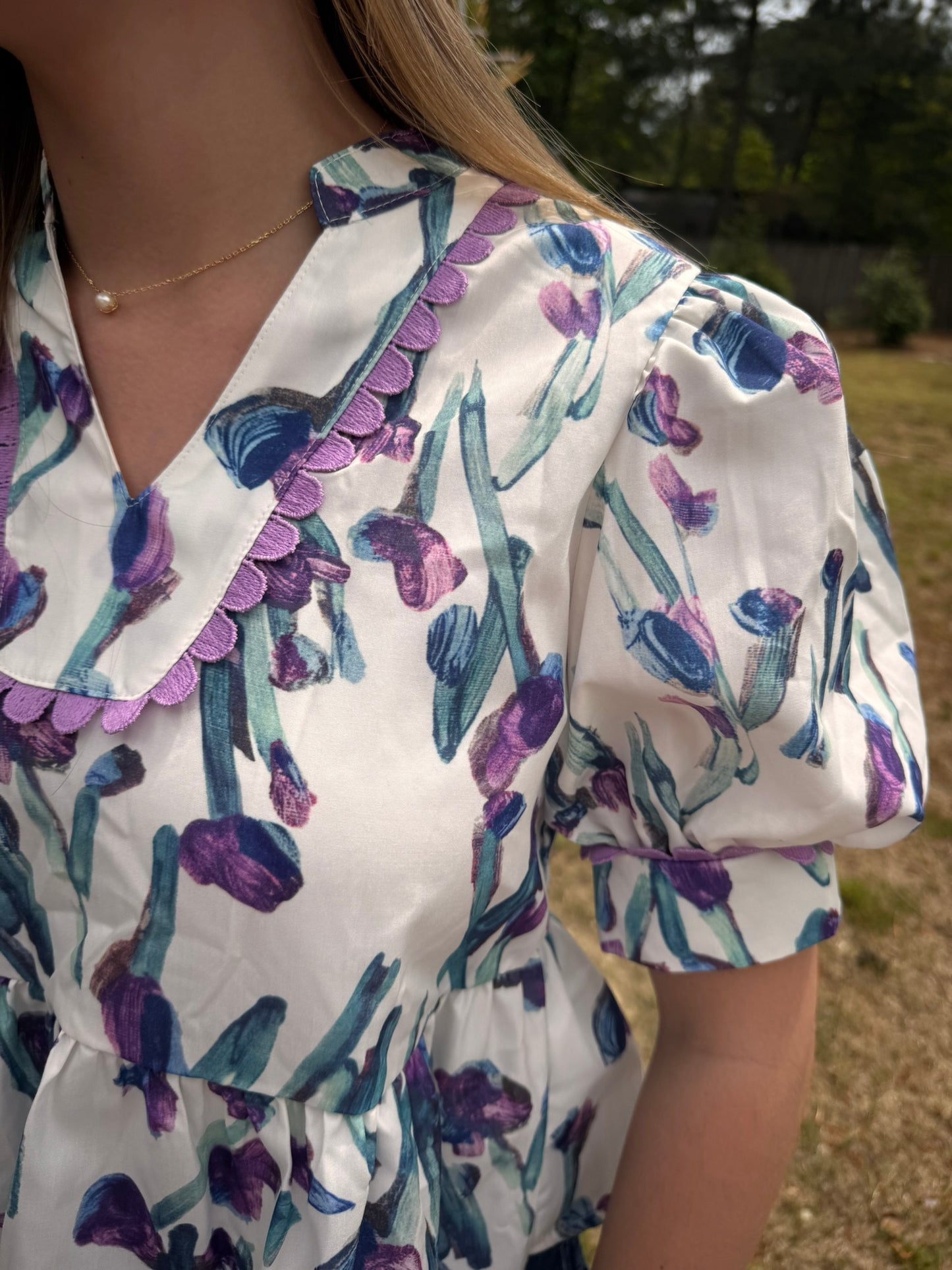 Floral Trim Half Sleeve Peplum Top
